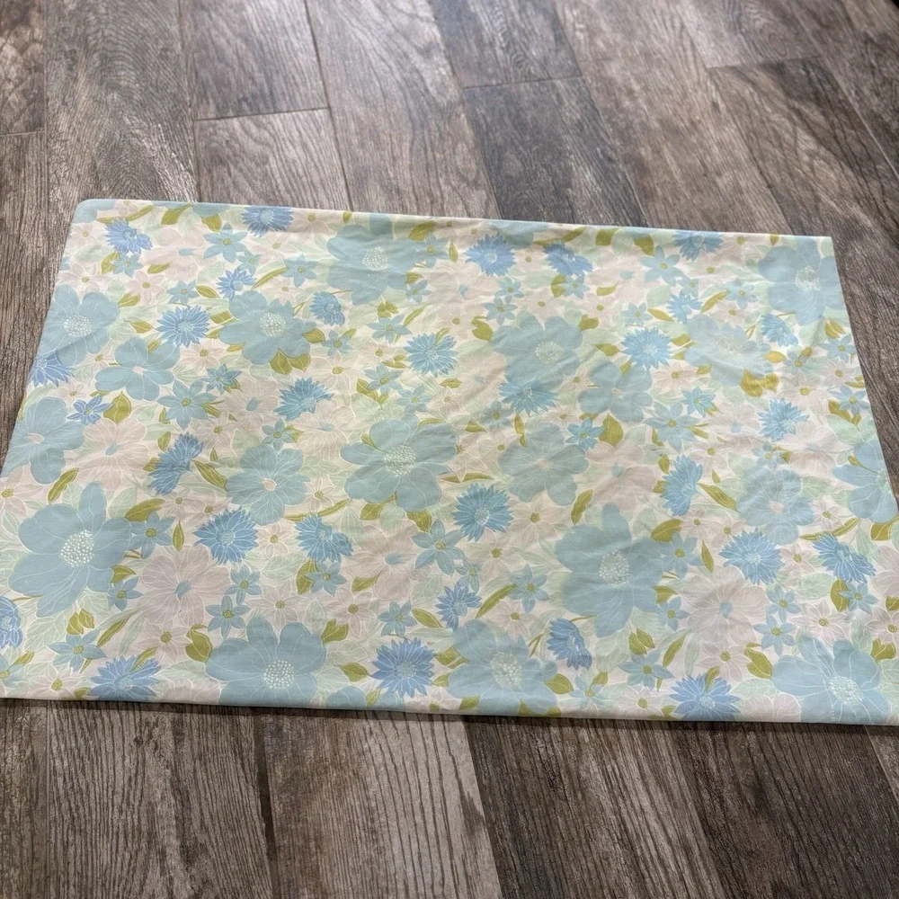 Vtg 1960s 1970s Flower Power Standard Pillowcase Blue Green Floral Percale MCM